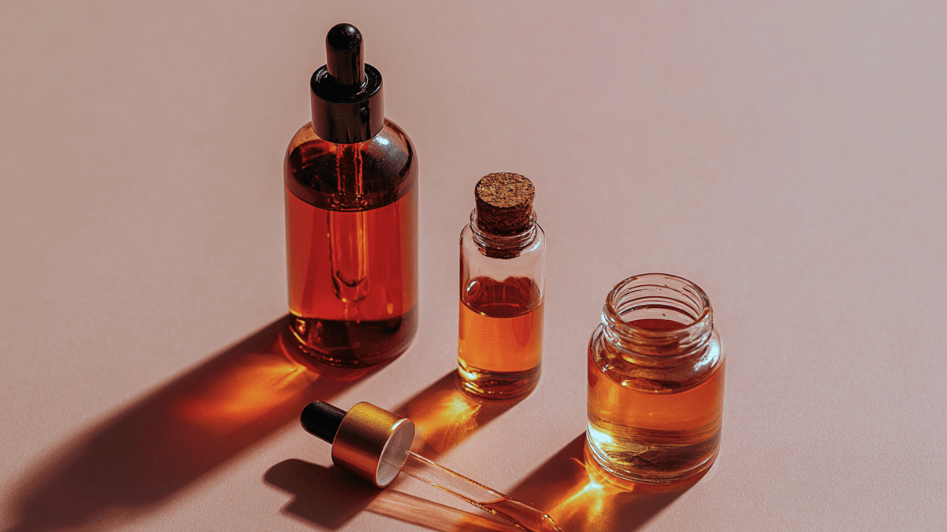 Amber serum bottles with droppers skincare oil